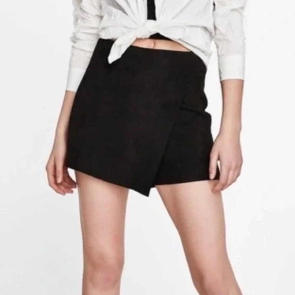 Zara asymmetrical skort